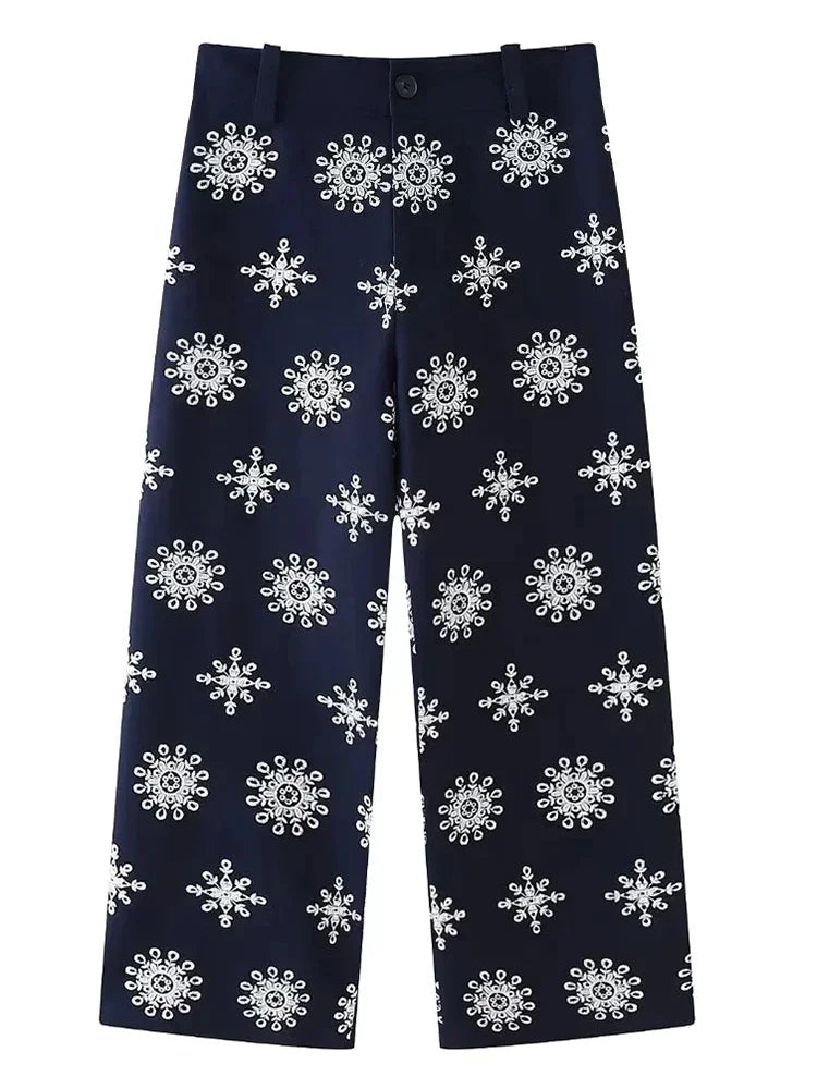 Aiertu  -  Floral Embroidery Cropped Pants Women Summer Casual Zip Navy Blue Fashion Female Pants Pantalones 2026 Mujer Aiertu