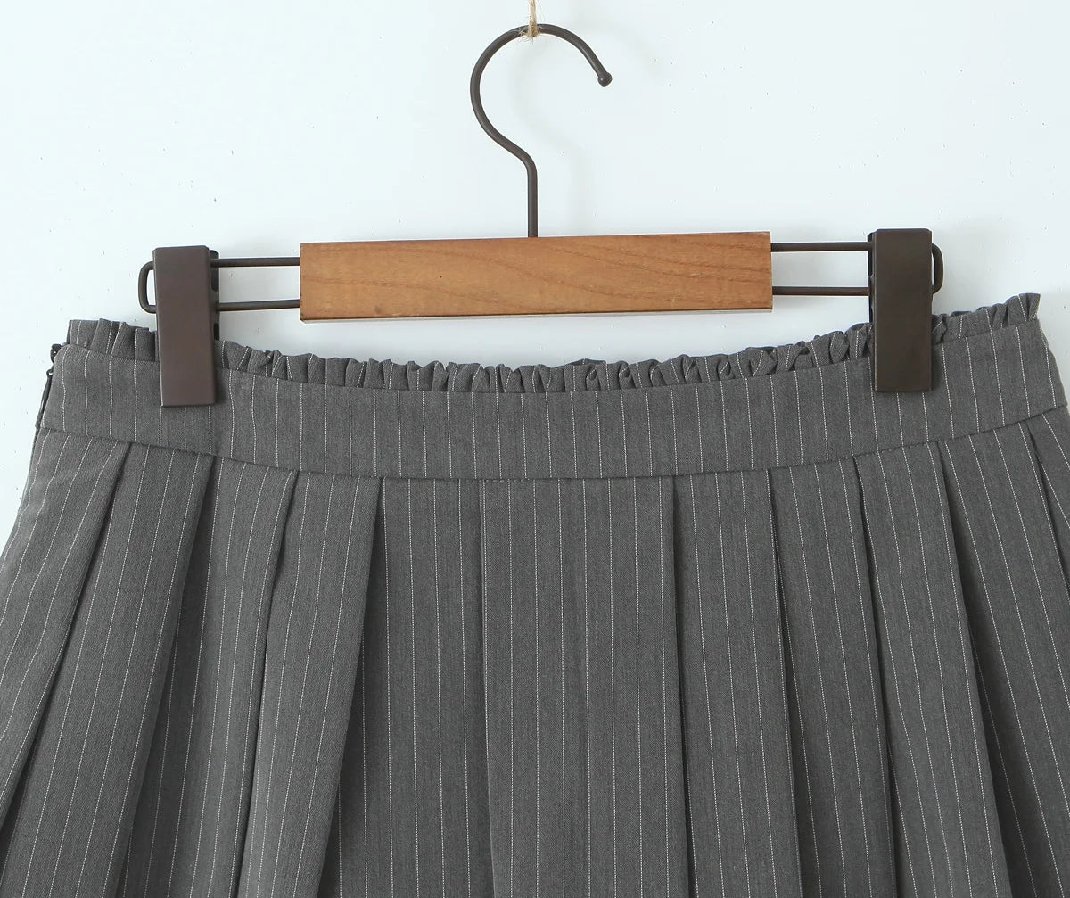 Aiertu  -  2 color Y2K Grey Striped Print Pleated Mini Skirt Sexy Side Zipper Wood ears Low Waist Short Skater Skirts With Underwear Lining Aiertu