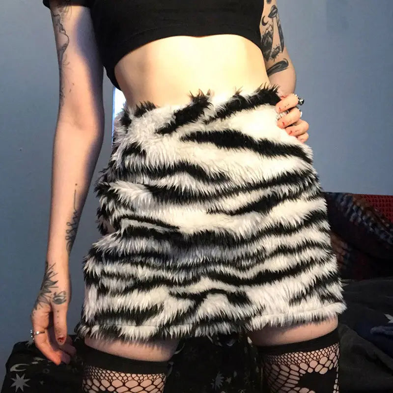 Aiertu  -  Autumn and Winter European and American Design Harajuku Y2k Hot Girl Zebra Print Plush Skirt Street Trend Retro Slim Sexy Skirt Aiertu