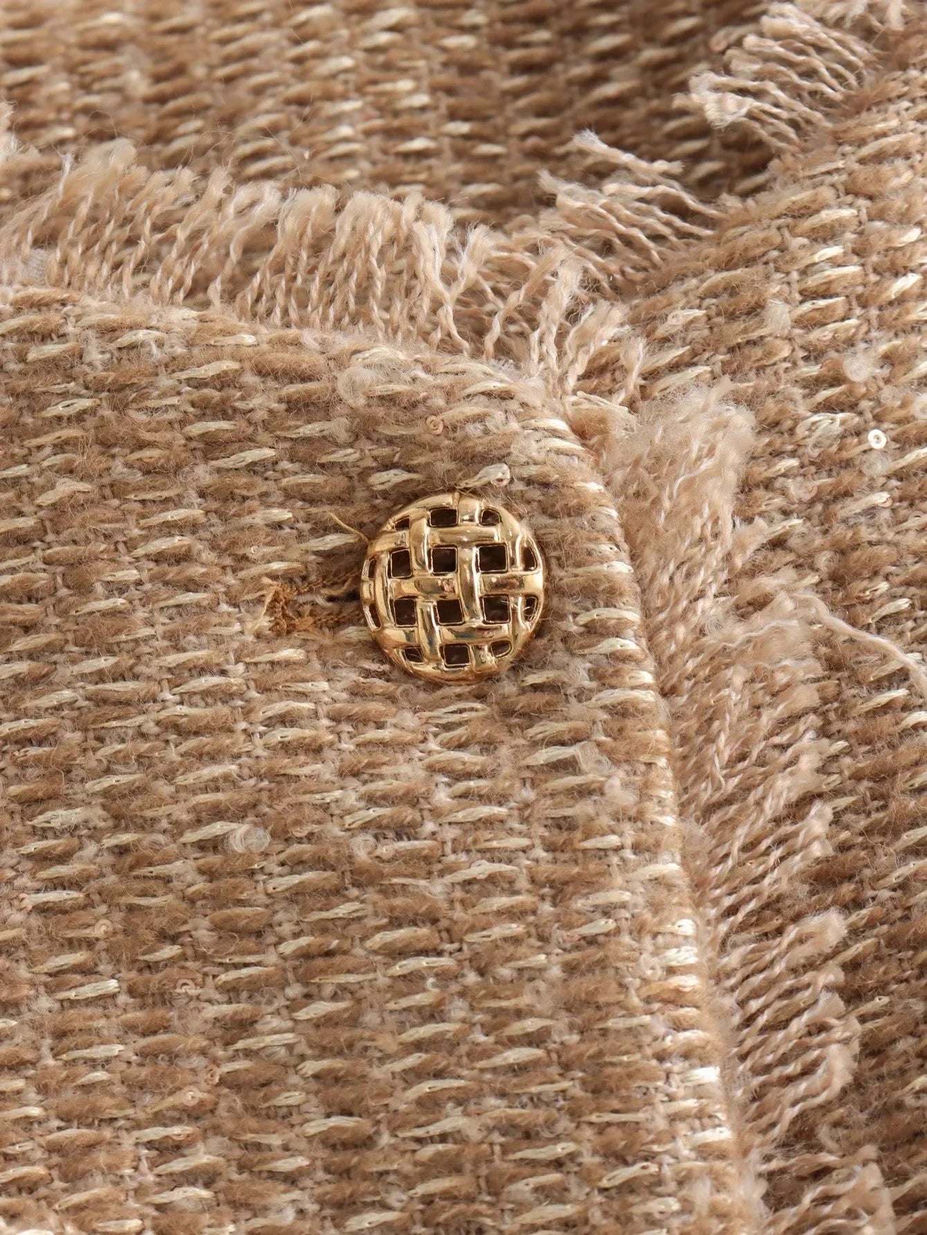 Aiertu  -  Tweed Woolen Khaki Short Blazer Jacket Pockets Tassel Office Lady Vintage Slim Elegant Coat Women Autumn Winter New Aiertu