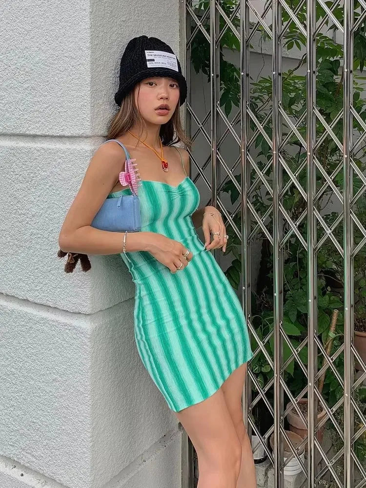 Aiertu  -  Sexy Striped Print Dress Women Spaghetti Strap Summer New Trend Sleeveless Backless Pleated Beach Vacation Mini Bodycon Aiertu