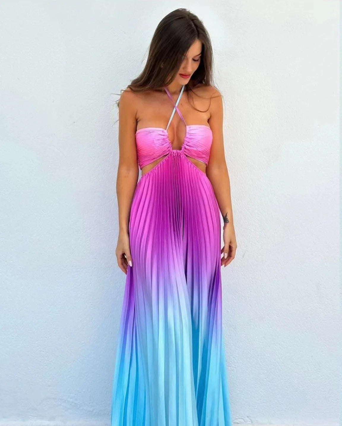 Aiertu  -  New Summer Gradient Halter Pleated Long Dress Sexy Off Shoulder Backless Wrap Chest Sundress Women's Beach Vacation Dress Aiertu
