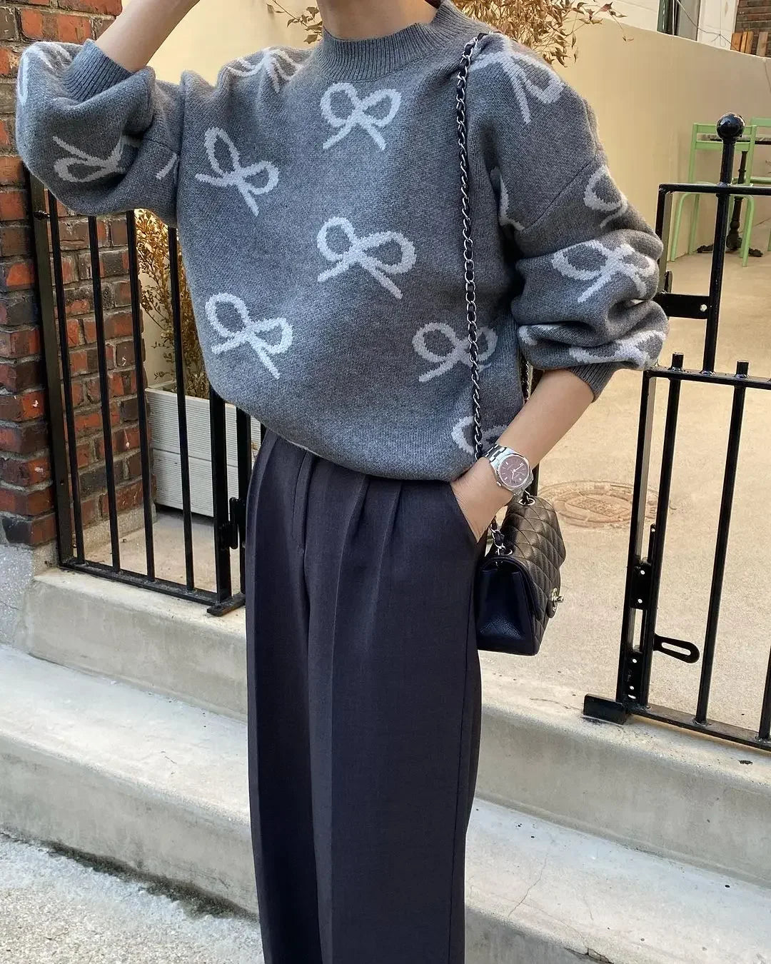 Aiertu  -  Elegant Bow Printed Women Knitted Sweater Fashion Round Neck Long Sleeves Oversized Pullover 2026 Warm Lady Commuting Tops Aiertu