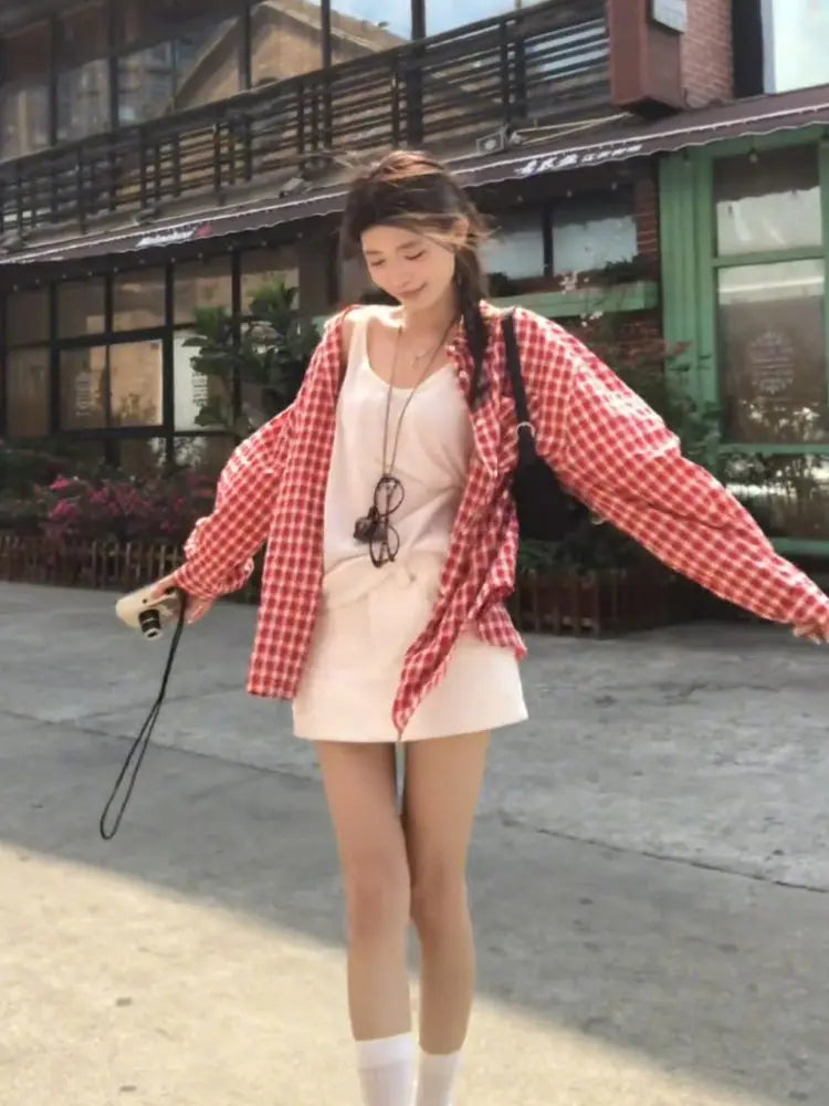 Aiertu  -  Turn-down Collar Red Plaid Shirt Women's Spring Casual Long-sleeved Loose Sunscreen Shirt Fashion Female Clothes Aiertu