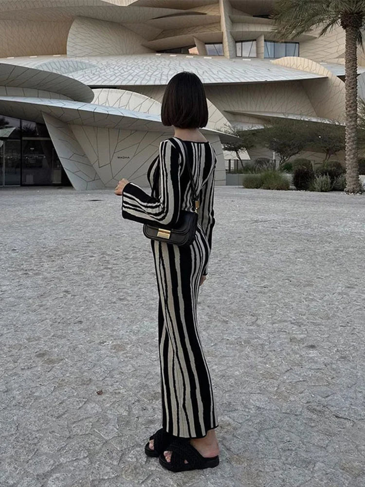 Aiertu  -  Women Chic Striped Printed Knitted O-neck Dresses Elegant Contrasting Color Long Sleeve Bodycon Dress 2026 Lady Party Streetwear Aiertu