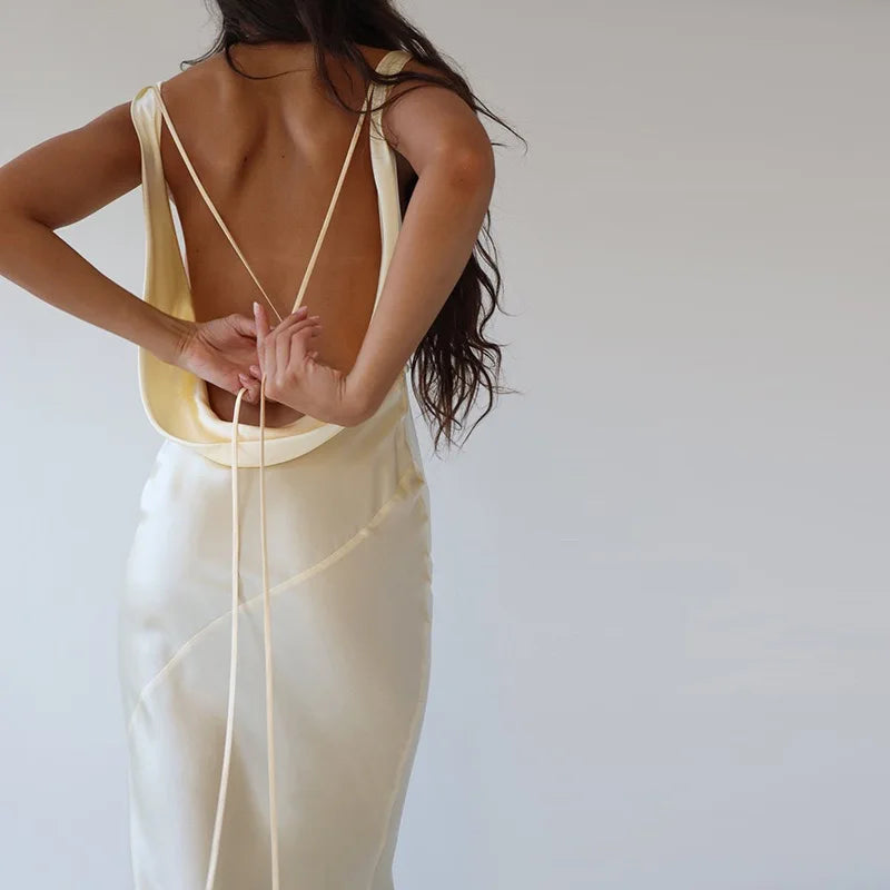 Aiertu  -  Spaghetti Strap Slash Neck Apricot Sleeveless Backless Maxi Hip Dress Elegant Summer Y2K Street Trendsetter Vestidos Aiertu