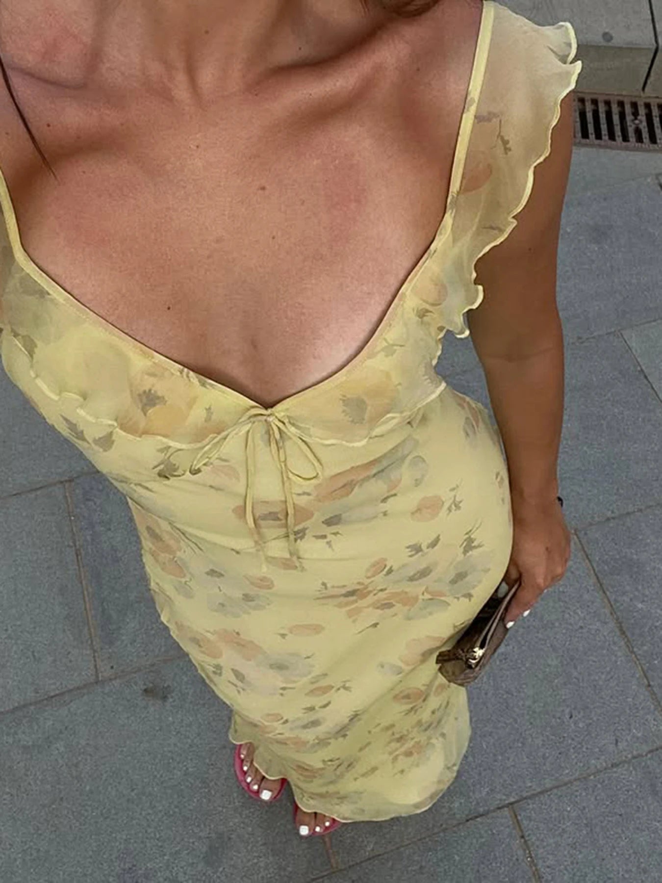 Aiertu  Holiday Ruffles Floral Trumpet Dress Slim Deep V-Neck Sleeveless Maxi Dresses For Women 2025 Summer Fashion Streetwear Aiertu
