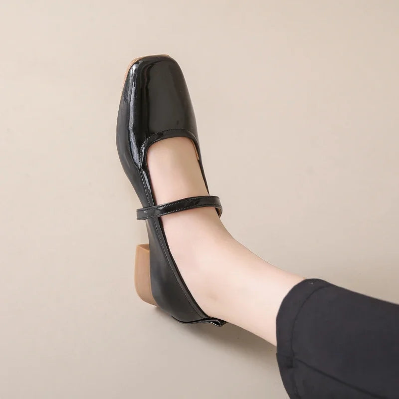 Aiertu  -  Spring and summer new low heel comfortable women's shoes square head fashion sexy casual solid color single shoes women Aiertu