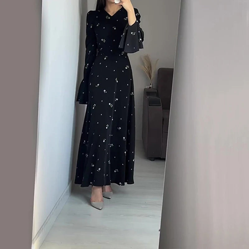 Aiertu  -   Literary Retro Style Women's Black Floral Dress V Neck Long Flare Sleeved High Waist Ruffles Casual Elegant Long Dress Aiertu