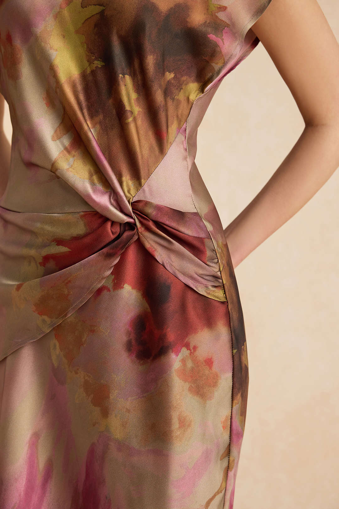 Aiertu  Tie Dye Ruched Cut Out Button Twist Knot Midi Dress Aiertu