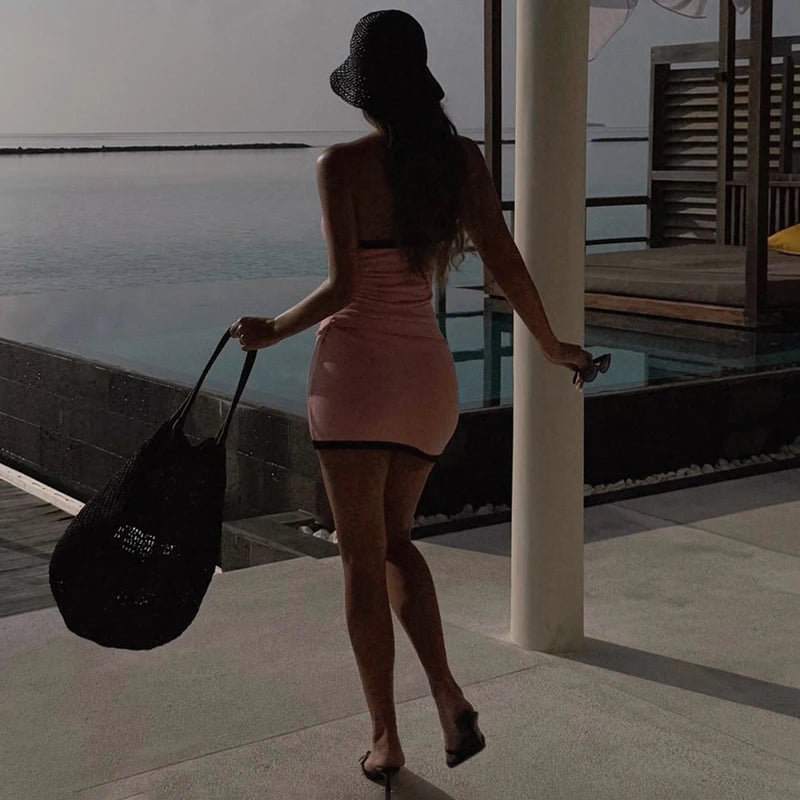 Aiertu  -  Sexy Strapless Knitted Mini Dress Women's Fashion Beach Bohemian Sweater Dress With Belt Contrast Splice 2025 Spring New Aiertu