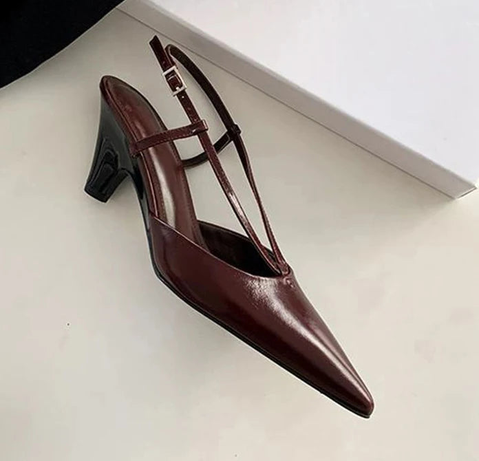 Aiertu  -  Women's French Retro Pointed Toe Wedge Heel Baotou Sandals Unique Design Thick Heel High Heels for Special Occasions Aiertu