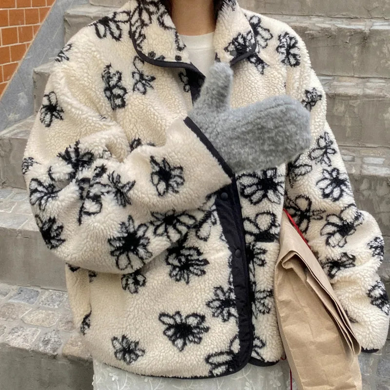 Aiertu  -  Sweet Flower Pattern Double-Sided Wear Outerwear Korean Series Faux Lamb Wool Jacket Women Winter Clothing Loose Warm Thick Coat Aiertu