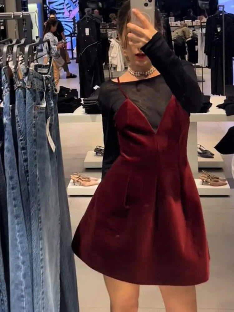 Aiertu  -  Retro Red Velvet Sling Dress For Women Elegant Sleeveless V Neck Backless Mini Dress Lady A Line Merry Christmas Party Vestidos Aiertu
