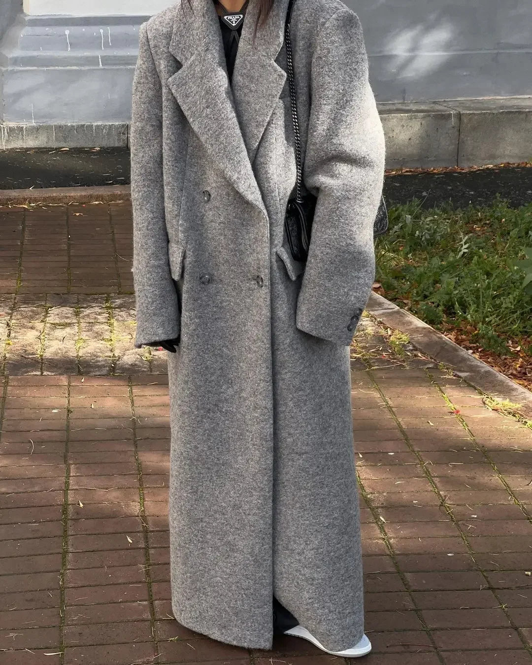 Aiertu  -  Fashion Grey Lapel Long Woolen Coats Women Double-breasted Pockets Long Sleeves Overcoat 2026 Autumn Lady Street Outerwear Aiertu