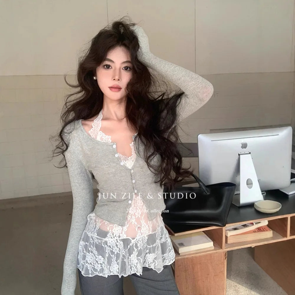 Aiertu  -  Lace bottoming shirt female sweet sexy hot girl perspective lace lace V-neck neck sling stacked inside top Aiertu
