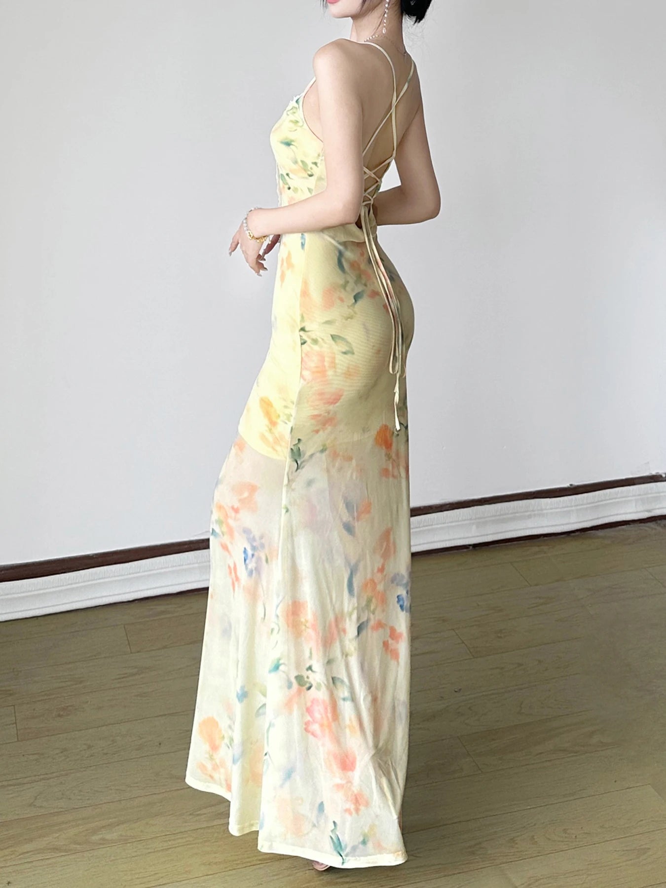 Aiertu  -  Holiday Floral Trumpet Dress Beach Style Sexy Slim Lace V-Neck Sleeveless Maxi Dresses For Women 2026 Summer Fashion Aiertu