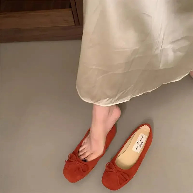 Aiertu  -    Fashion Elegant Velvet Ballerina Shoes Woman Design Shoes Velour Ballet Flats Ladies Retro Round Toe Bowknot Shallow Loafers Aiertu