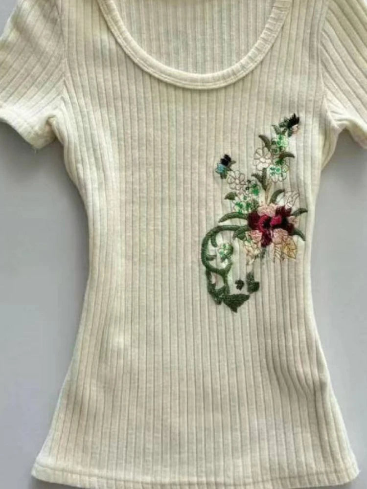 Aiertu  -  Sweet Knitted Harajuku Flower Embroidery T-shirts Vintage Bodycon Grunge Fairy Tops Women 2025 Summer Y2k Aesthetic Apricot Tees Aiertu