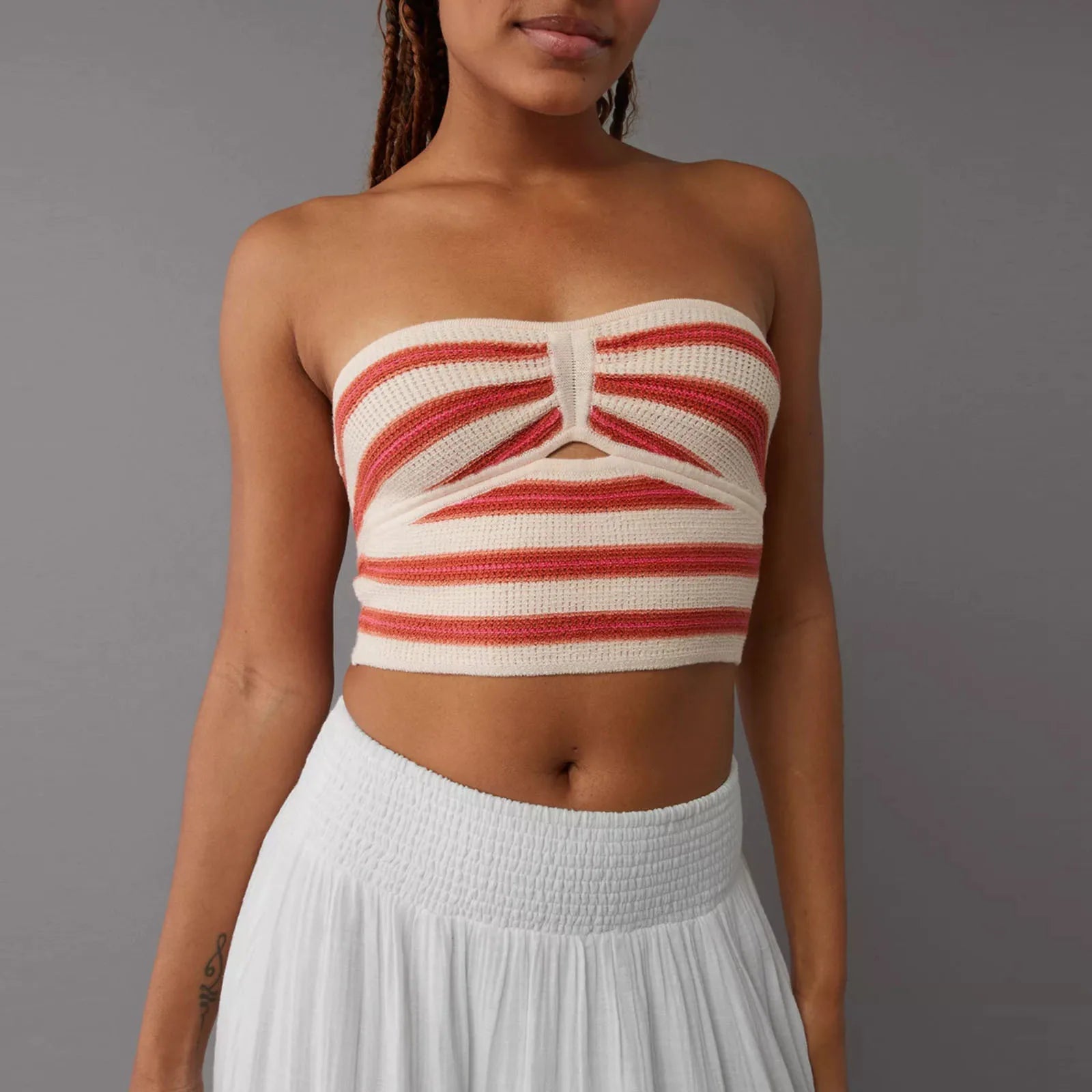 Aiertu  -  Sexy Stripe Hollow Out Strapless Knitted Vest For Women Backless Summer Hot Girl Club Party Beach Navel Vest Top Y2K New Aiertu