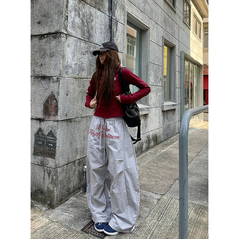 Aiertu  90s American Retro Trend Printed Letters Overalls Women Loose Fold High Street Korean Casual Sports Couple Wide leg Pants Unisex Aiertu
