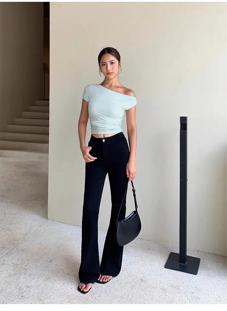 Aiertu  -  American Spice Girl Black Oblique Neck Off-Shoulder T-Shirt Women's Summer New Design Slim-fit Short Oblique Shoulder Top Aiertu