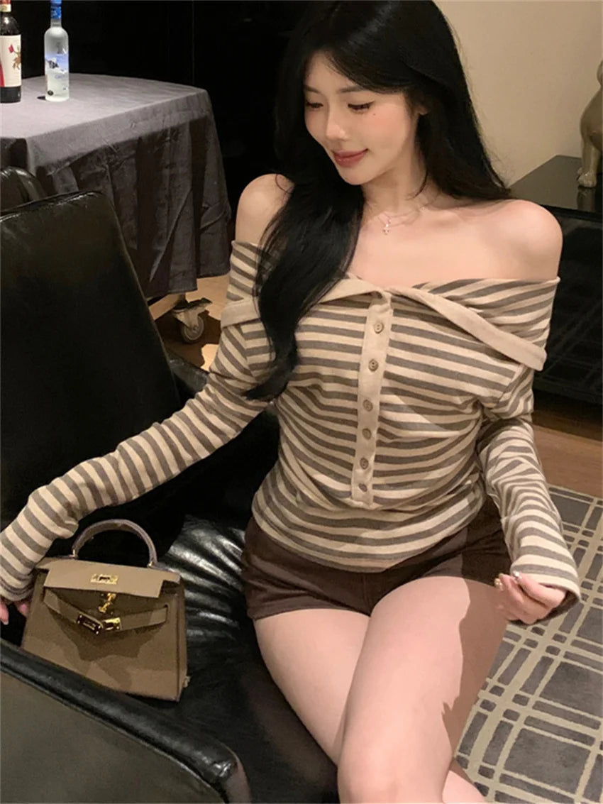 Aiertu  -  Gentle Women T-Shirts Autumn Fashion Slim 2026 Casual Loose All Match Mujer Office Lady High Street Slash Neck Tees Aiertu