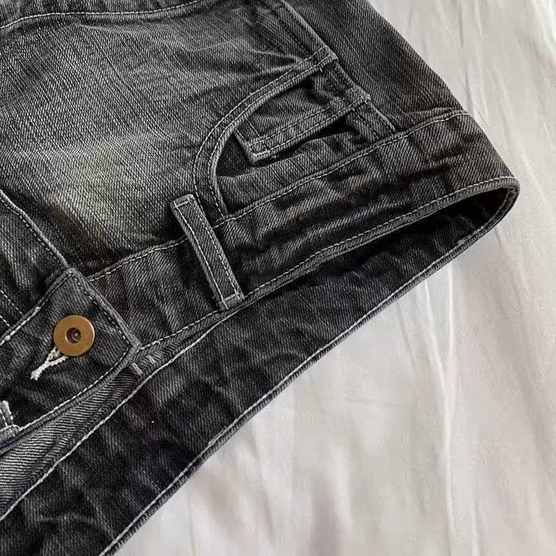 Aiertu  -  Y2k Harajuku Hot Girls Black Low Waist Denim Shorts Womens Loose and Versatile Stretch Hip Covering Slimming Jean Shorts Aiertu