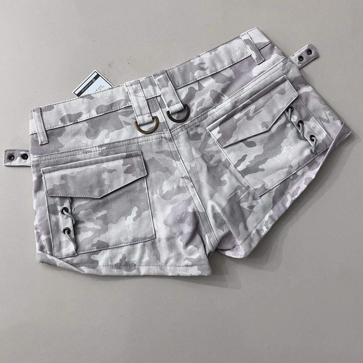 Aiertu  -  New Y2k Streetwear Shorts Harajuku Hot Girl Camouflage Low Waist Mini Shorts Women Loose Versatile Fashion Sexy Slim Mini Shorts Aiertu