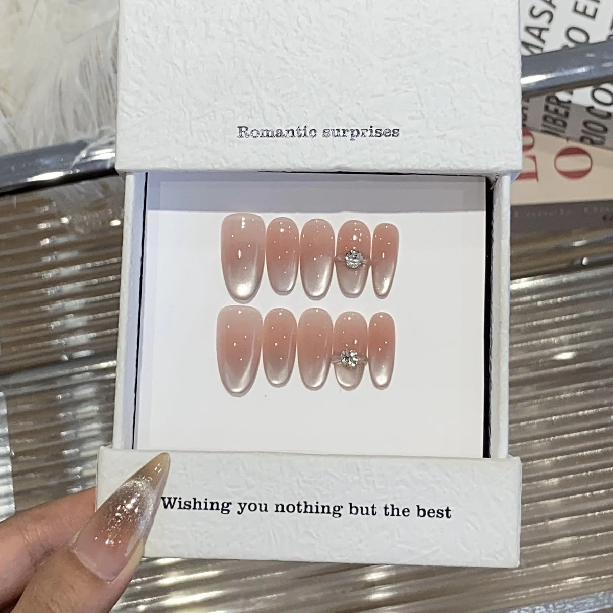 Aiertu 10Pcs Handmade Press on Nails Cat Eye Moon Decorations Aurora False Nails Short Almond Acrylic Wearable Manicure for Spice Girl Aiertu