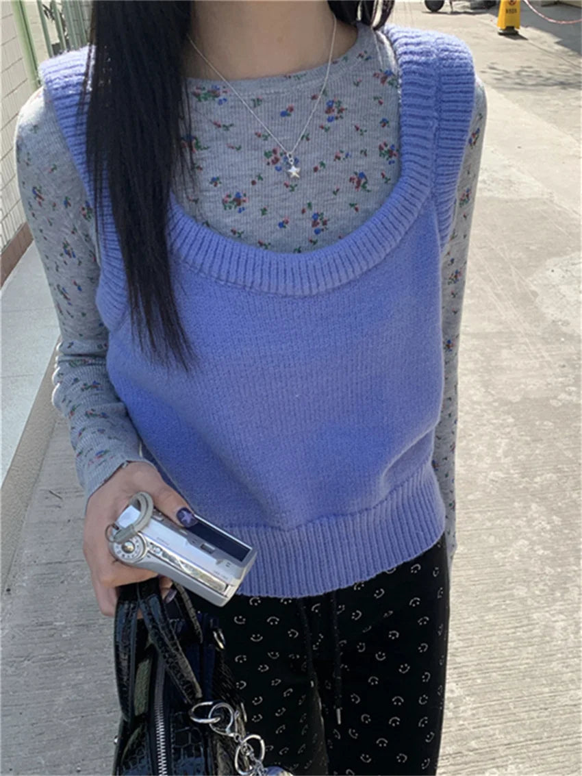 Aiertu  -  Slim Office Lady T-Shirts Women Florals New Knitted Vest Elegant 2026 Sweet Vintage Spring Gentle All Match Tees Aiertu