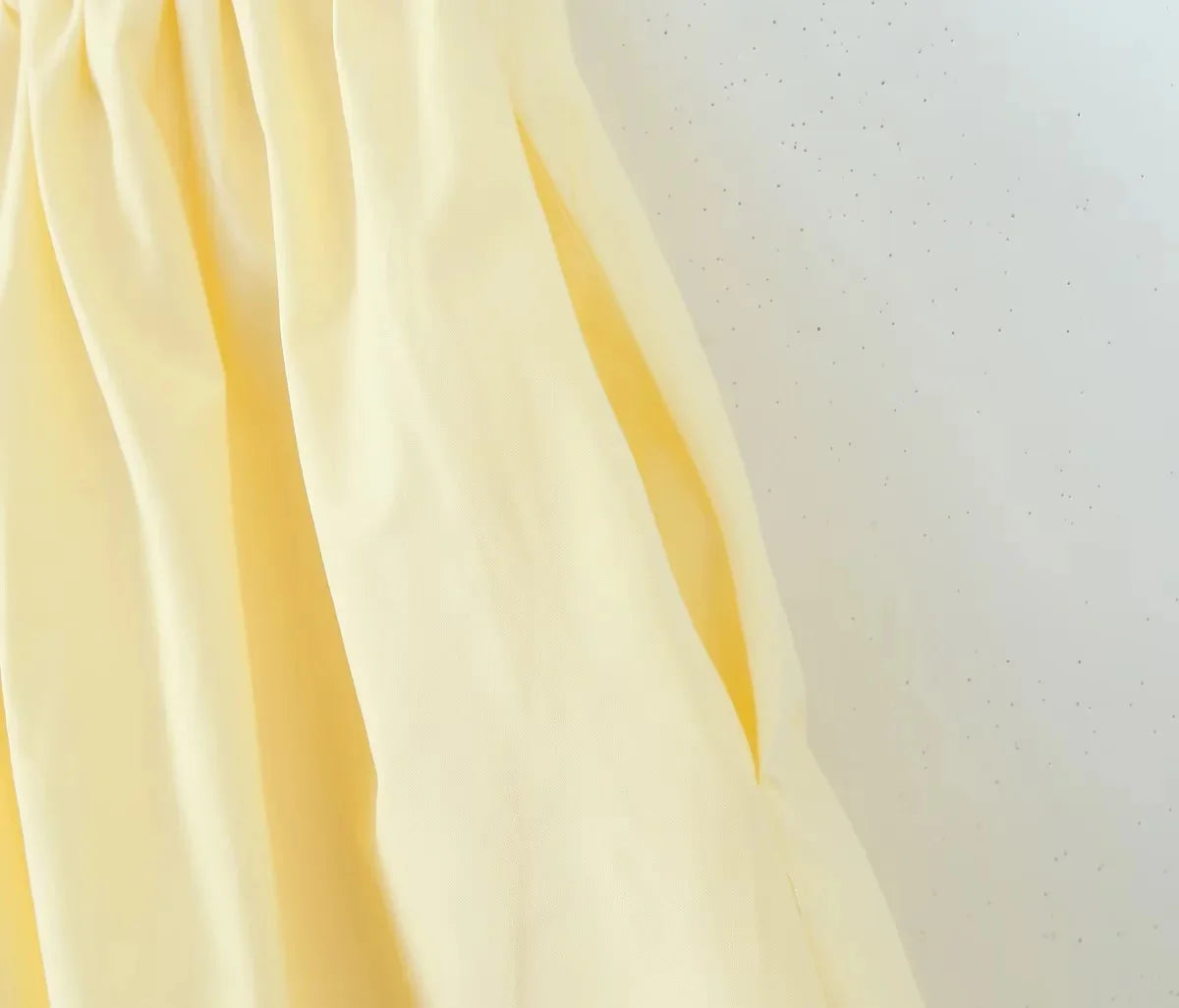 Aiertu  -  Summer Halter Dress Women Luxury Evening Party Mini Dresses Elegant Bodycon Dress Ruffle Tank Dress Fish Bone Ruched Yellow Aiertu