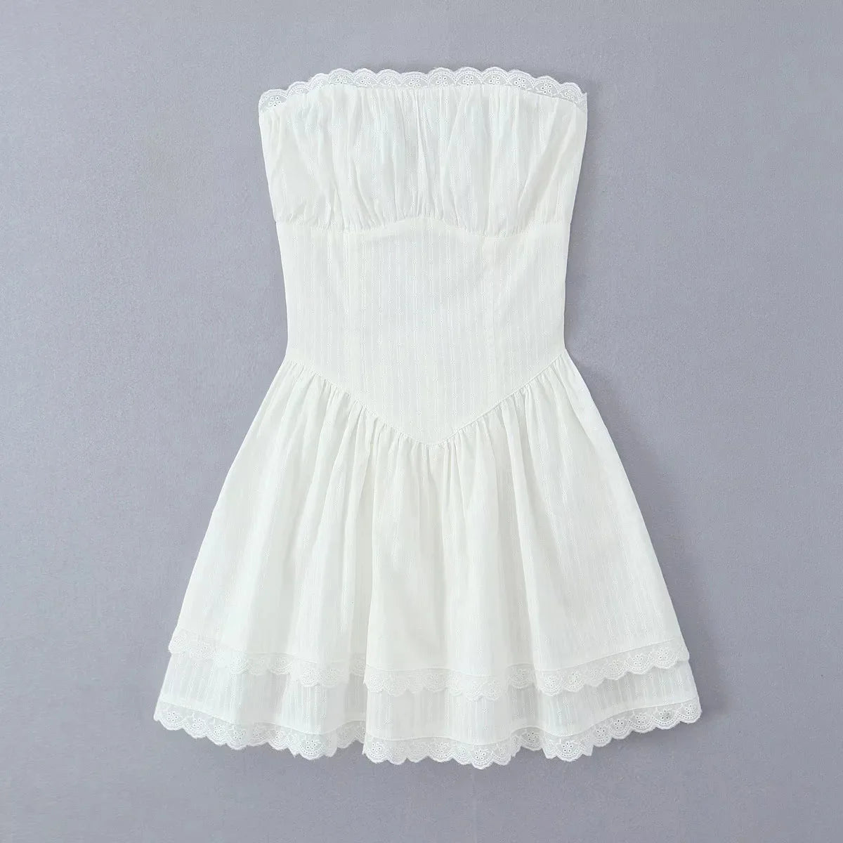 Aiertu  -  Lace Trim Patchwork White Dresses For Women New Strapless Sleeveless Tiered Mini Dress Summer Sweet Fashion Sexy A-line Vestidos Aiertu