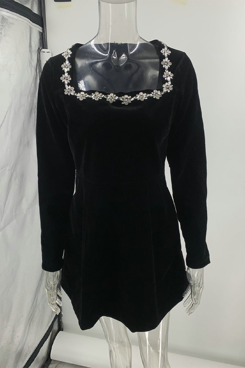 Aiertu  -  Elegant Pocket Rhinestone Decor Square Neck A Line Dresses Aiertu