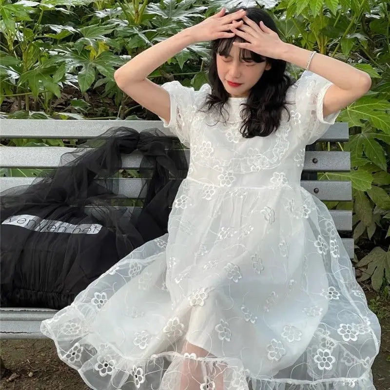 Aiertu Summer Long Fairy Dress Women Sweet Mesh Hollow Out Designer Vintage Dress 2021 Elegant Korean High Waist Party Floral Dress Aiertu