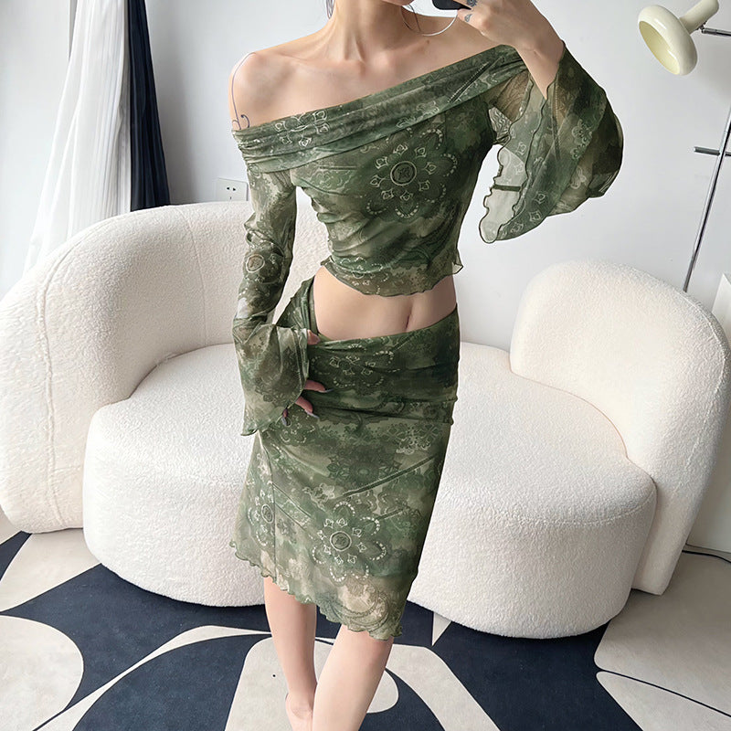 Aiertu concert outfit Mori Vintage Printed Mesh Suit Sexy off-Shoulder Bell Sleeve Top Slim Low Waist Skirt Two-Piece Set aiertu