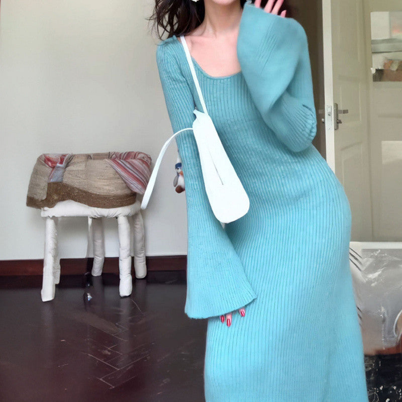 Aiertu fashion outfits Hong Kong Style Retro French Bell Sleeve round Neck Knitted Dress Women's Autumn Bottoming Dress Unique Super Nice Niche aiertu