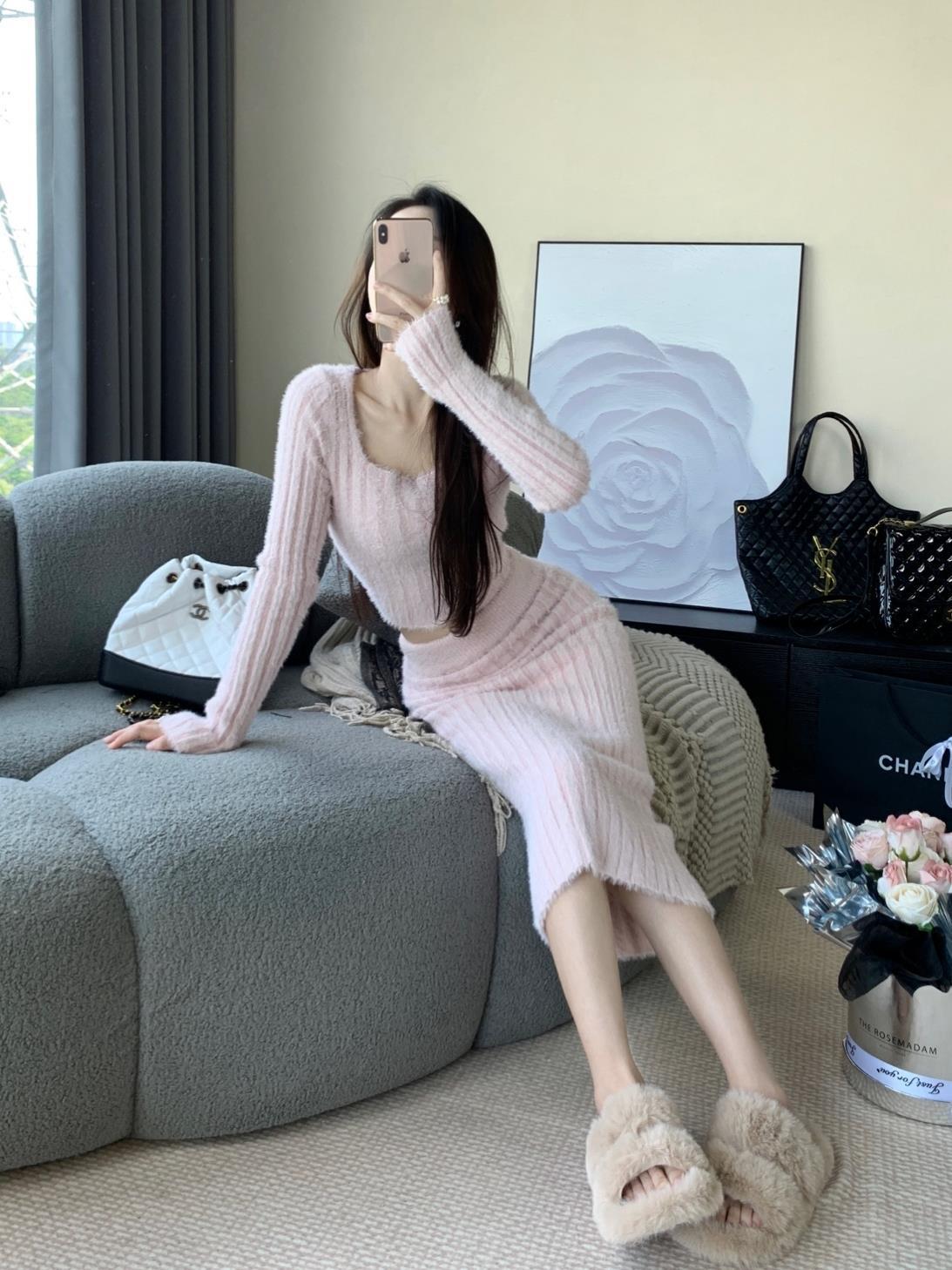Aiertu simple winter outfits Furry Knitted Suit Square Collar Pullover Short Sweater Top Sheath Dress Bow Two-Piece Set aiertu