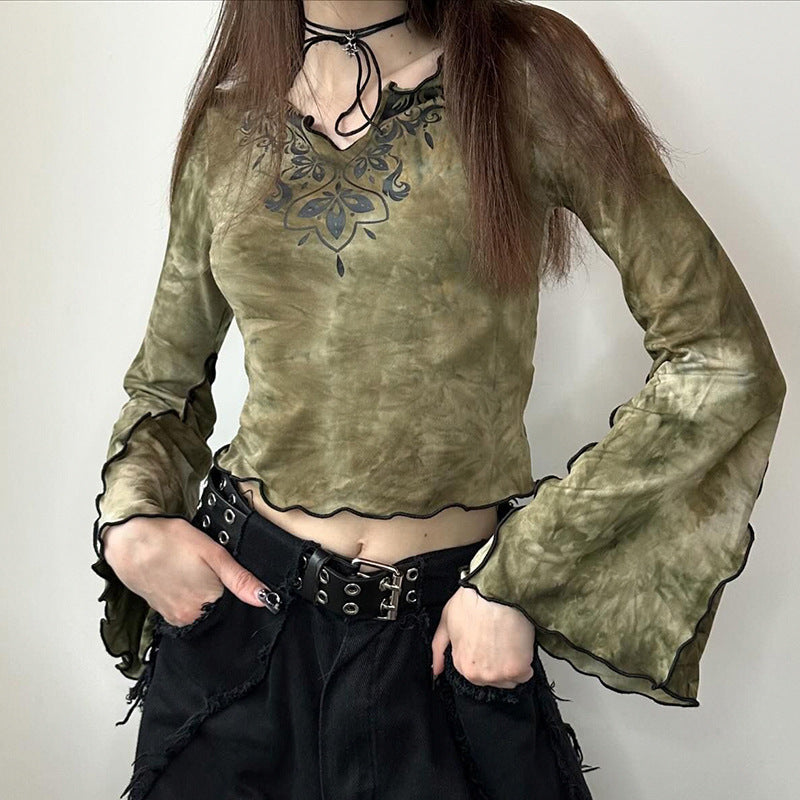 Aiertu concert outfit Mori Vintage Tie-Dyed Tribal Print Curling Bell Sleeve Short Top Niche V-neck Slim-Fit Navel Slimming Long Sleeve aiertu