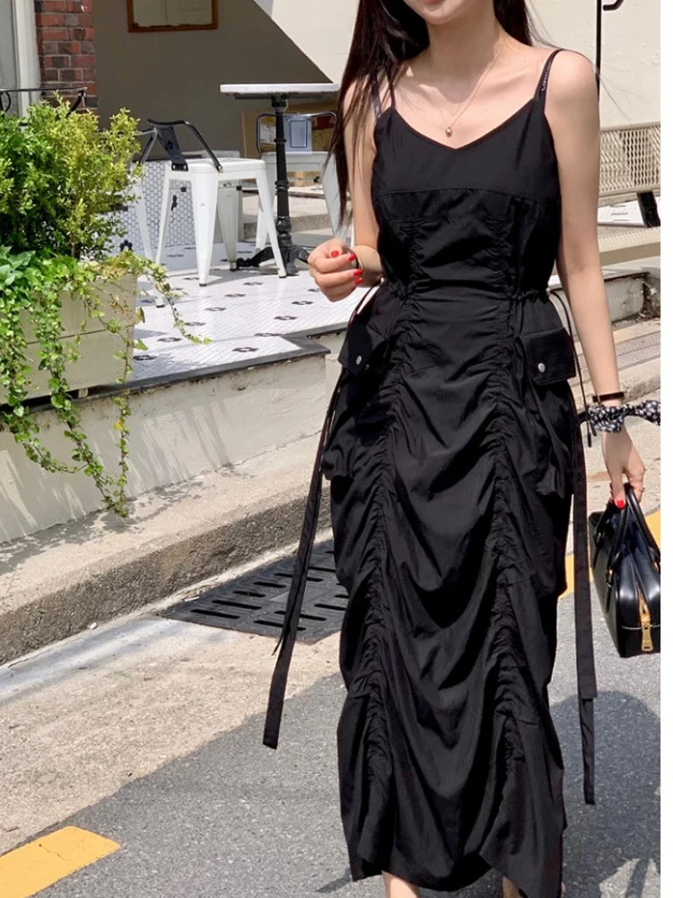 Aiertu Korean Fashion New Summer Dress Women Pleated Design Large Pockets Waisted Midi Dress Female Sleeveless Solid Black Long Dresses Aiertu