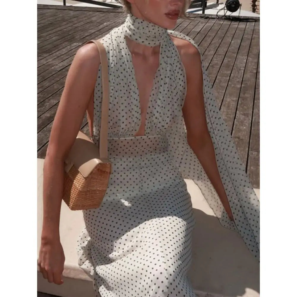 AIERTU  -  Spring and Summer New Halter Polka Dot Neck Temperament Long Dress Banquet Fashion Dress Aiertu
