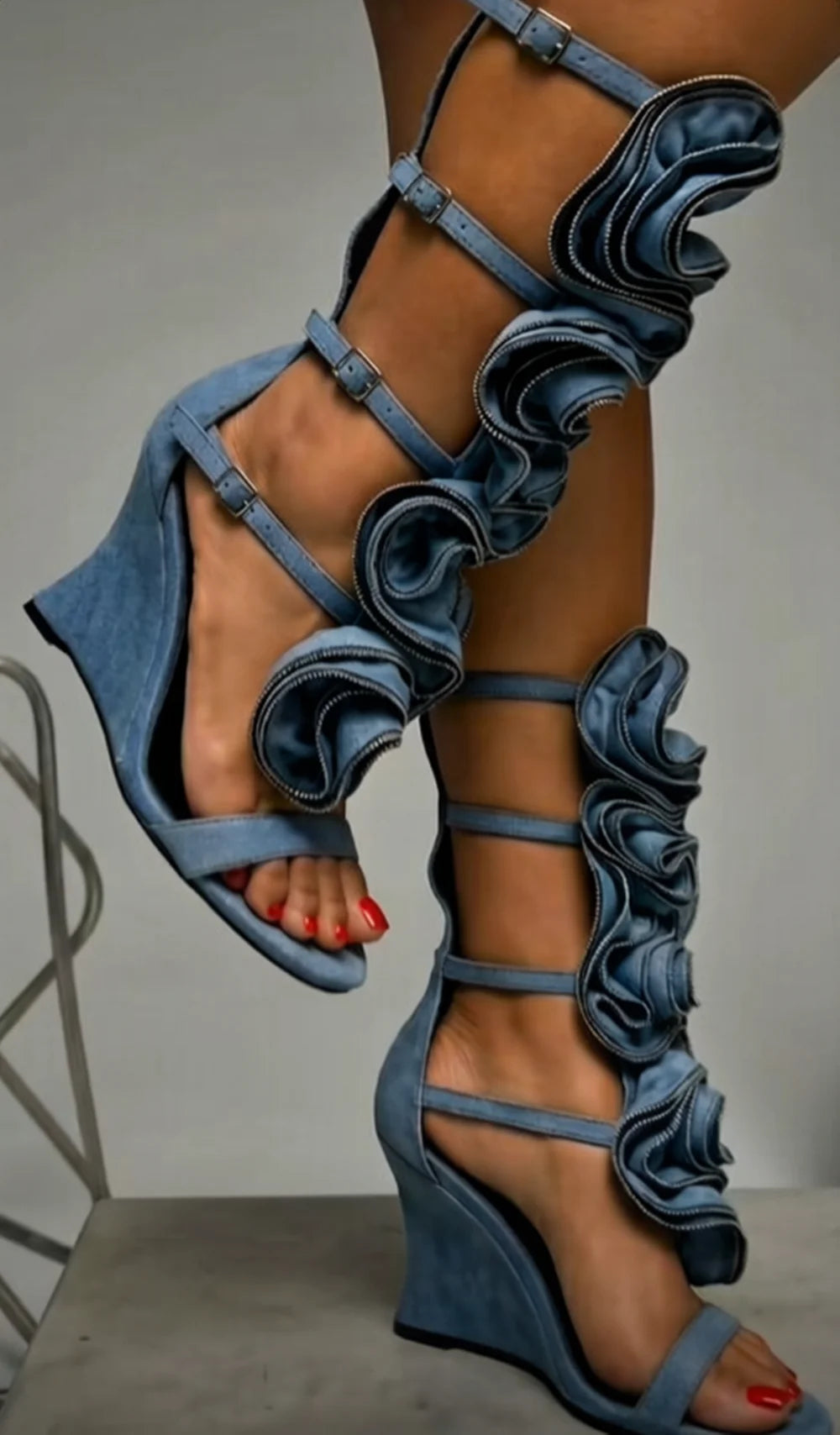 AIERTU  -  Denim Light Blue Open Toe Wedge Sandals Oversized Zipper Ruffle Decor Multi Adjustable Ankle Buckle Straps Fashion Cool Style Aiertu