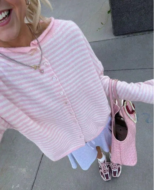 AIERTU  -  Autumn and Winter New French Classic Temperament Round Neck Casual Knitted Cardigan Top Women's Sweater Aiertu