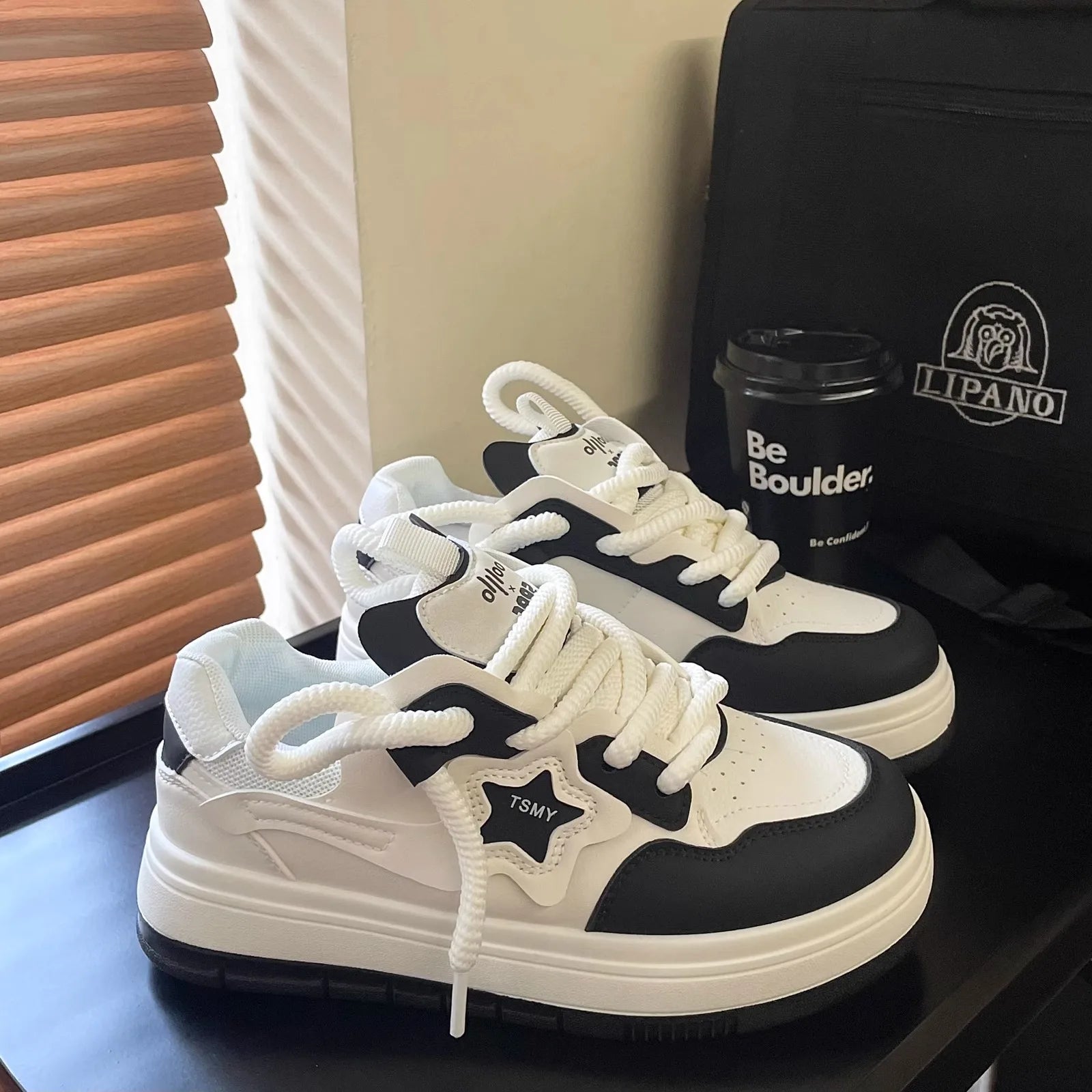 Aiertu Women Platform Sneakers Star Design Lace Up Skateboard Flat Outdoor Comfortable Running Sports Shoes Tennis Jogging Sneakers Aiertu