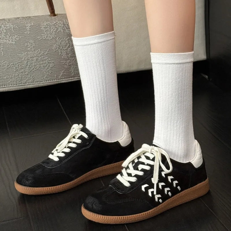 AIERTU  -  Fashion Women's Shoes Retro Luxury True Fur Moral Training Shoes for Woman Classic Casual Sneakers Designer Shoes Zapatos Mujer Aiertu