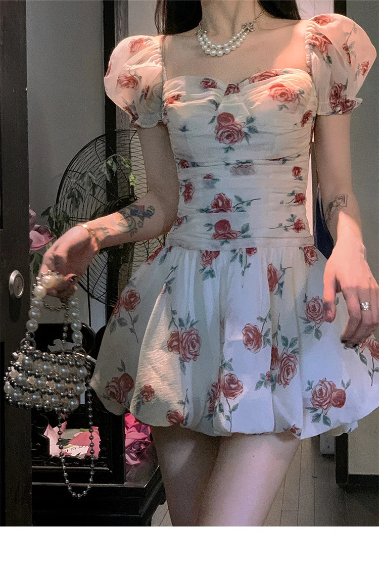 Aiertu Sweet Floral Sexy Strap Dress Women Folds Designer Casual  Mini Fairy Dress Female 2024 Summer Puff Sleeve Korean Princess Dress Aiertu