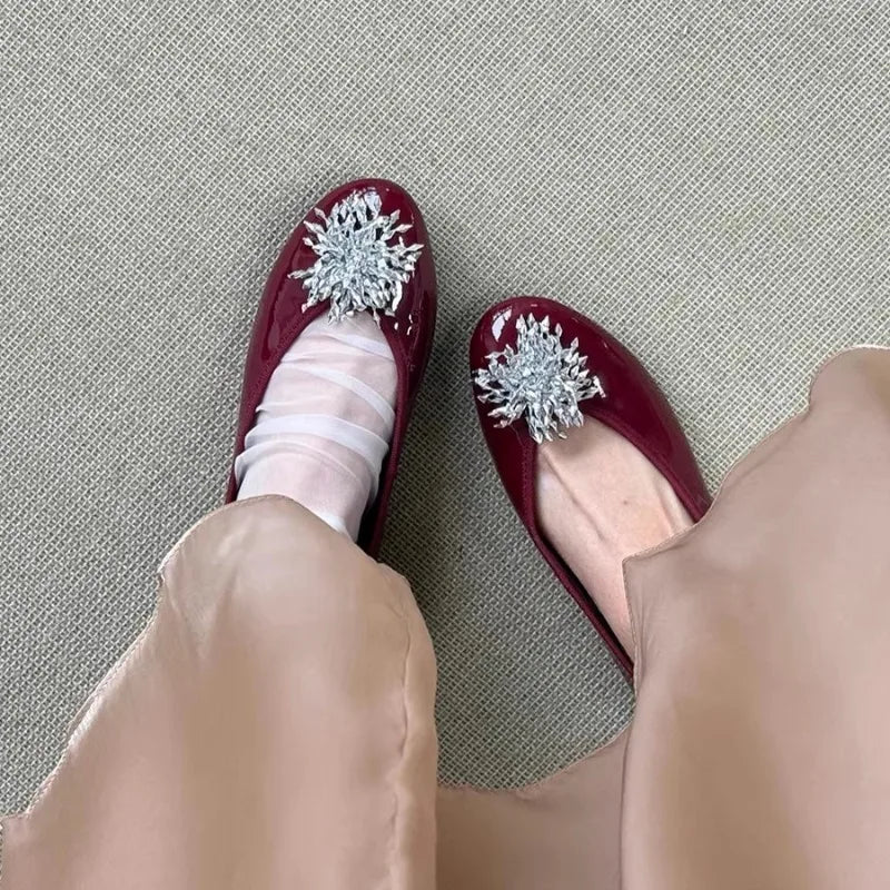 AIERTU  -  Women's Shoes Exquisite Metal Decoration Round Head Casual Shoes for Woman Fashion Ballet Flat Shoe Designer Shoes Zapatos Mujer Aiertu