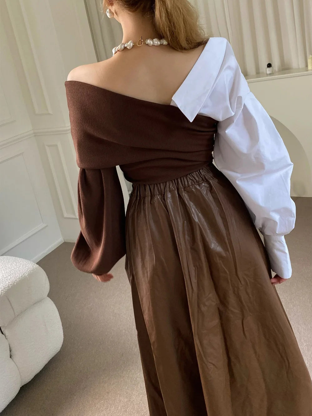 Aiertu V-neck Long Sleeve Contrasting Color Queen 2024 Spring new Loose Top Korean Chic Ladies Sweater Off-the-shoulder clothing Aiertu
