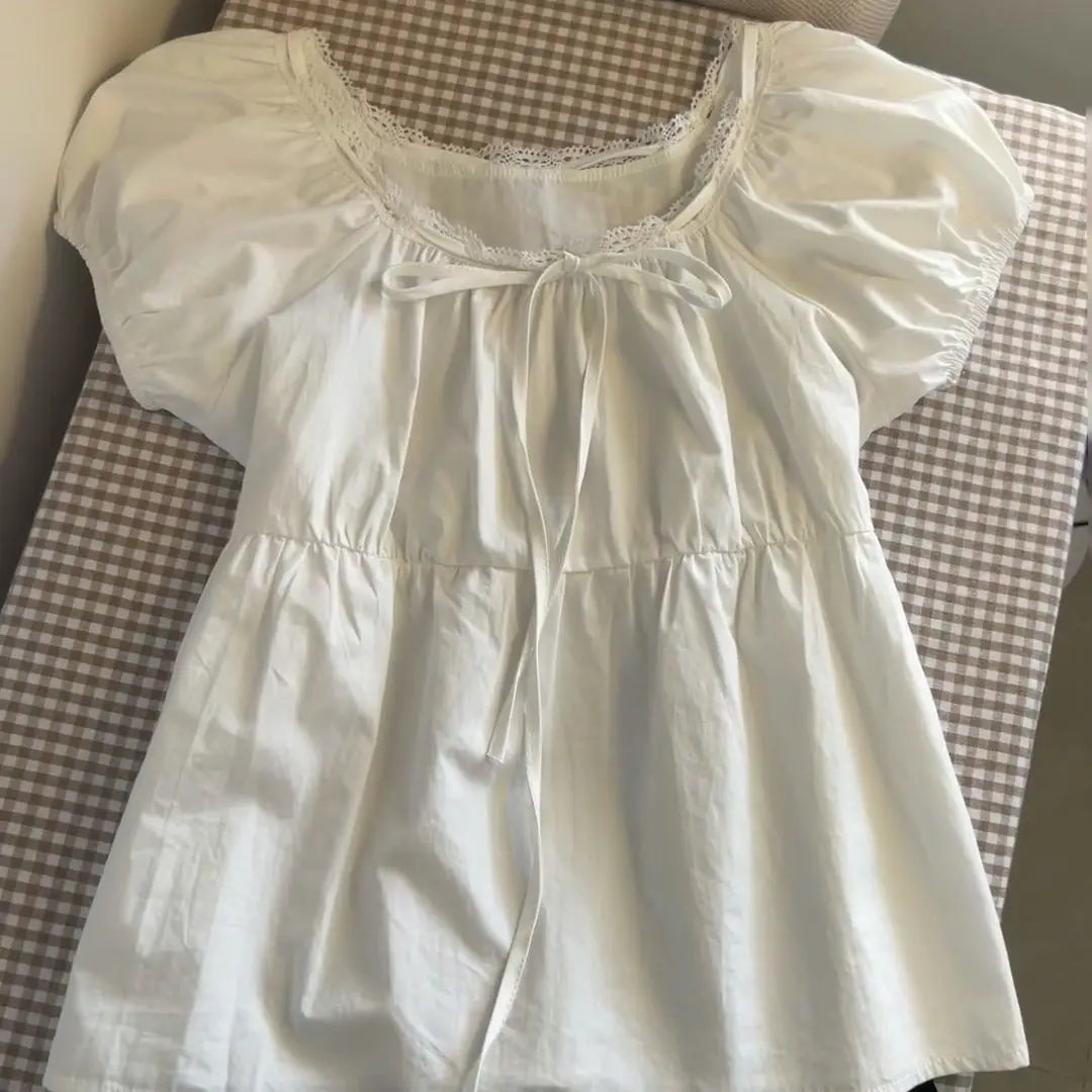AIERTU  -  Summer New Style Lace Design Shirt White Short Sleeve Bubble Collar Slimming Doll Top Polyester Fabric 3D Effect Pure Color Aiertu