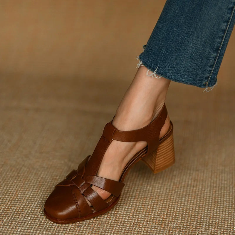 Aiertu Summer Sandals Female Retro Sandals Buckle Strap Womens Pumps Cowhide Ladies Shoes Spring Autumn Gladiator Sandal Roman Style Aiertu